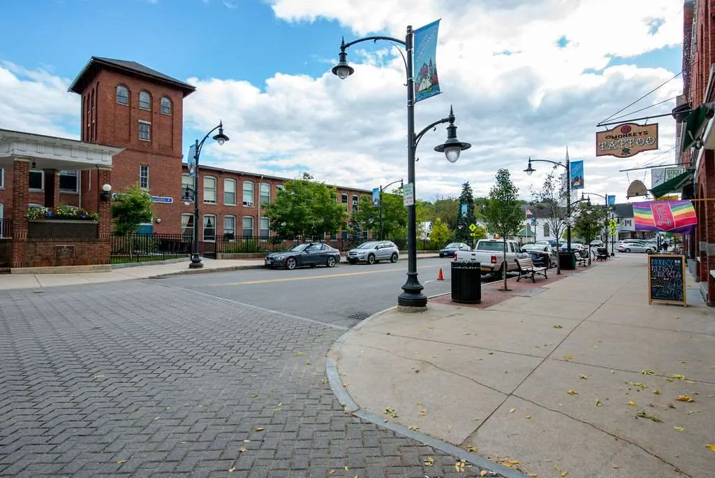 125 Main Street Newmarket NH 03857