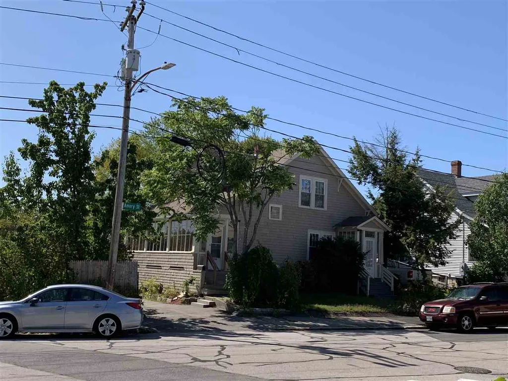 286 Amory Street Manchester NH 03102