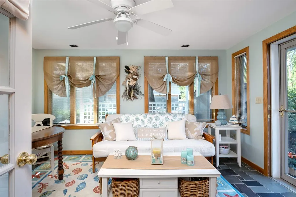 1 Hemlock Street Hampton NH 03842