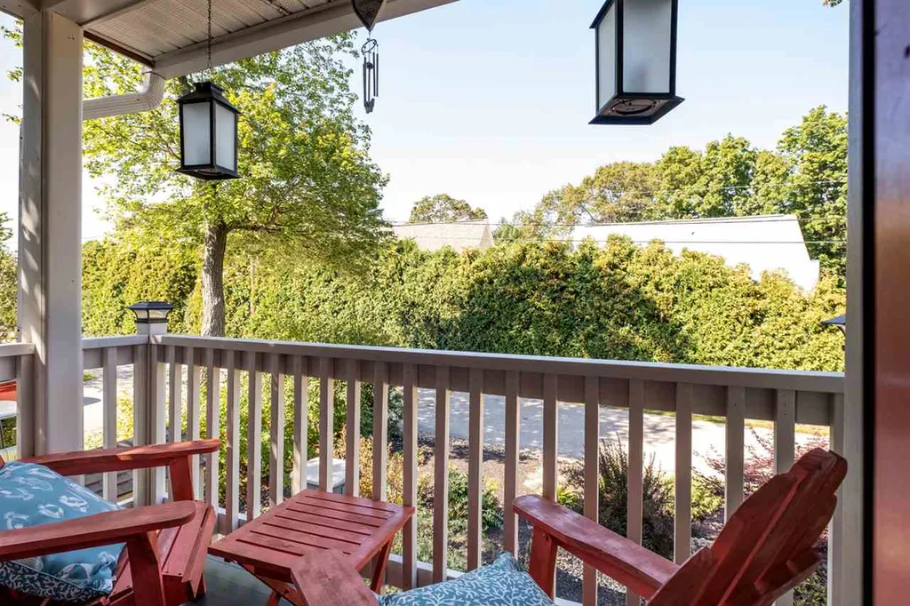 1 Hemlock Street Hampton NH 03842