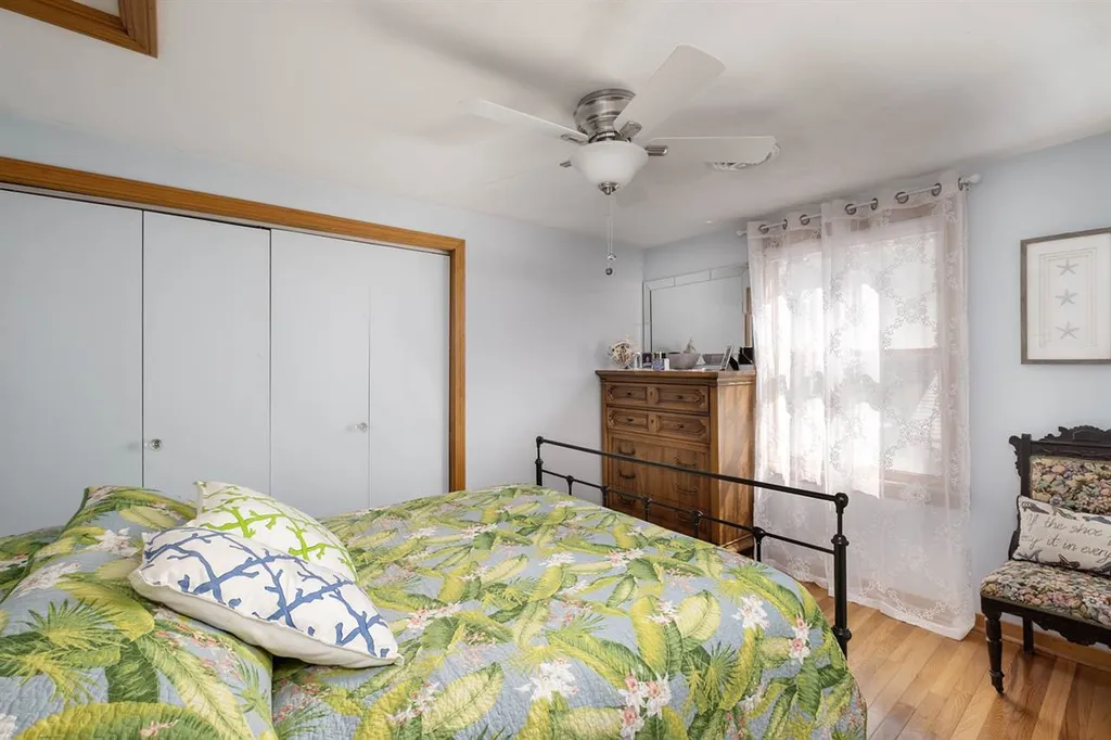 1 Hemlock Street Hampton NH 03842