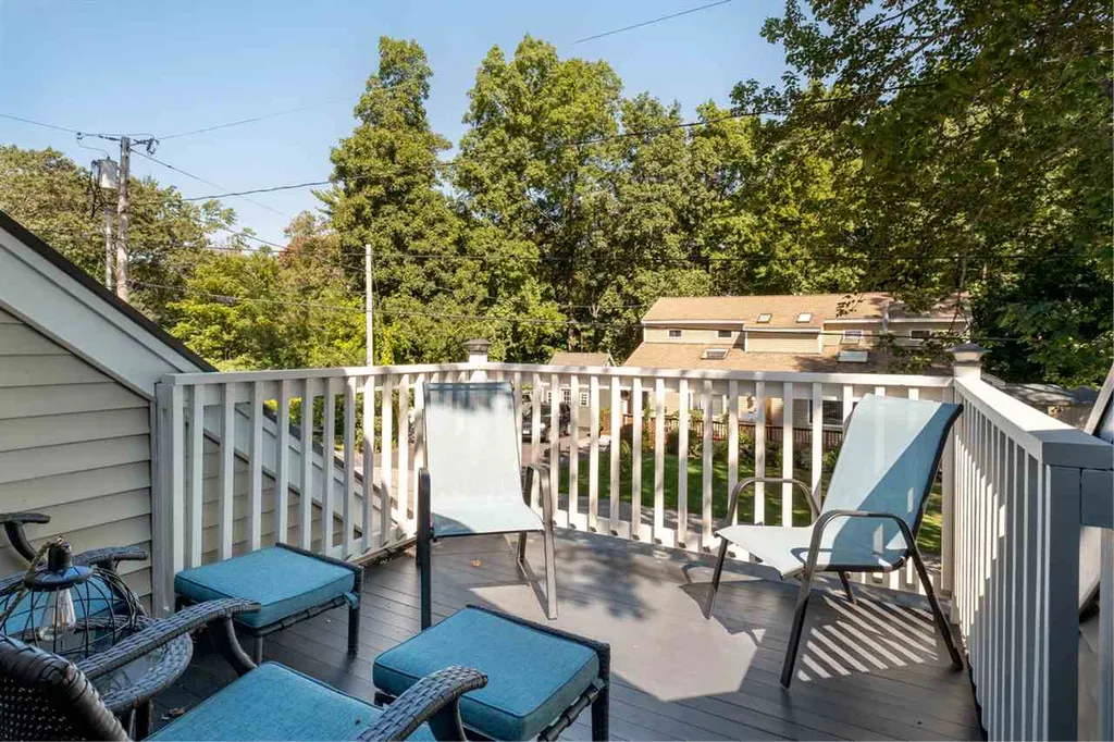 1 Hemlock Street Hampton NH 03842