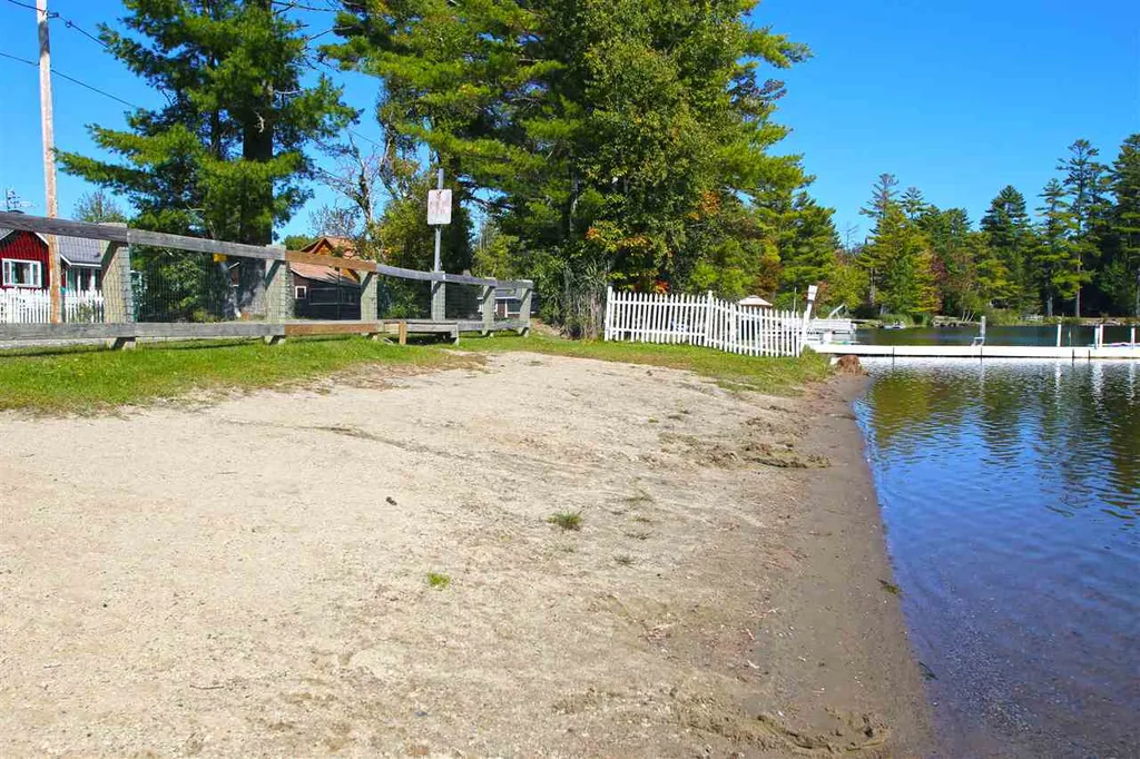 1991 Halls Lake Road Newbury VT 05051