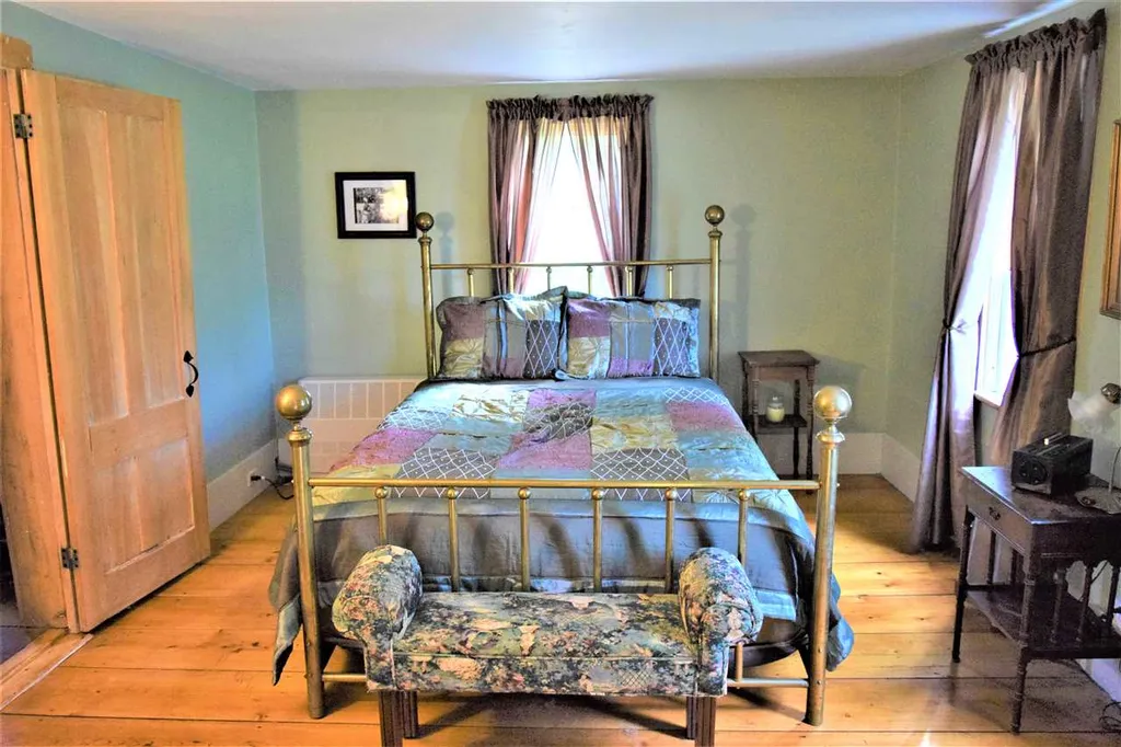 24 Daley Road Fitzwilliam NH 03447