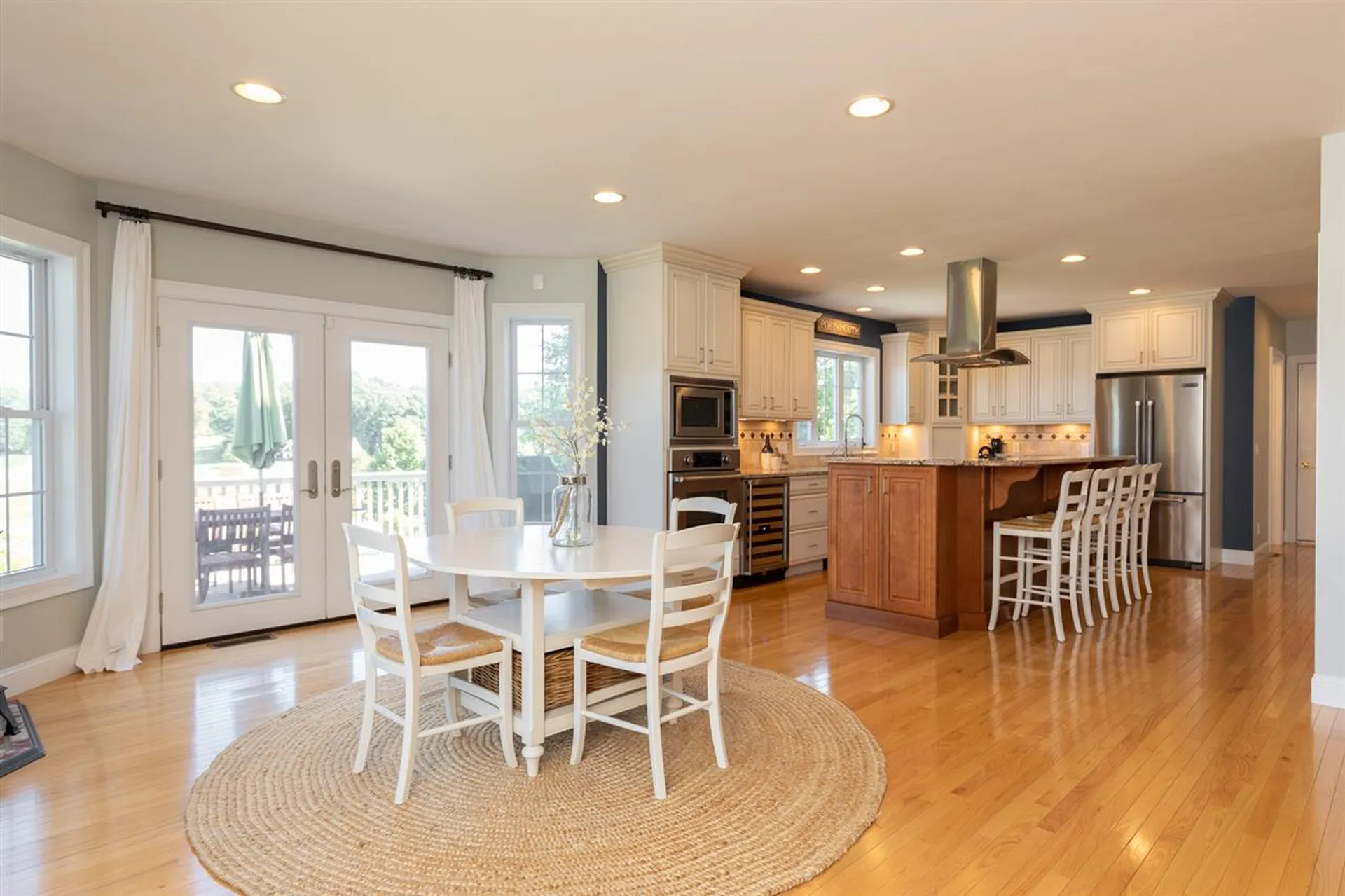 181 Winnicutt Road Stratham NH 03885