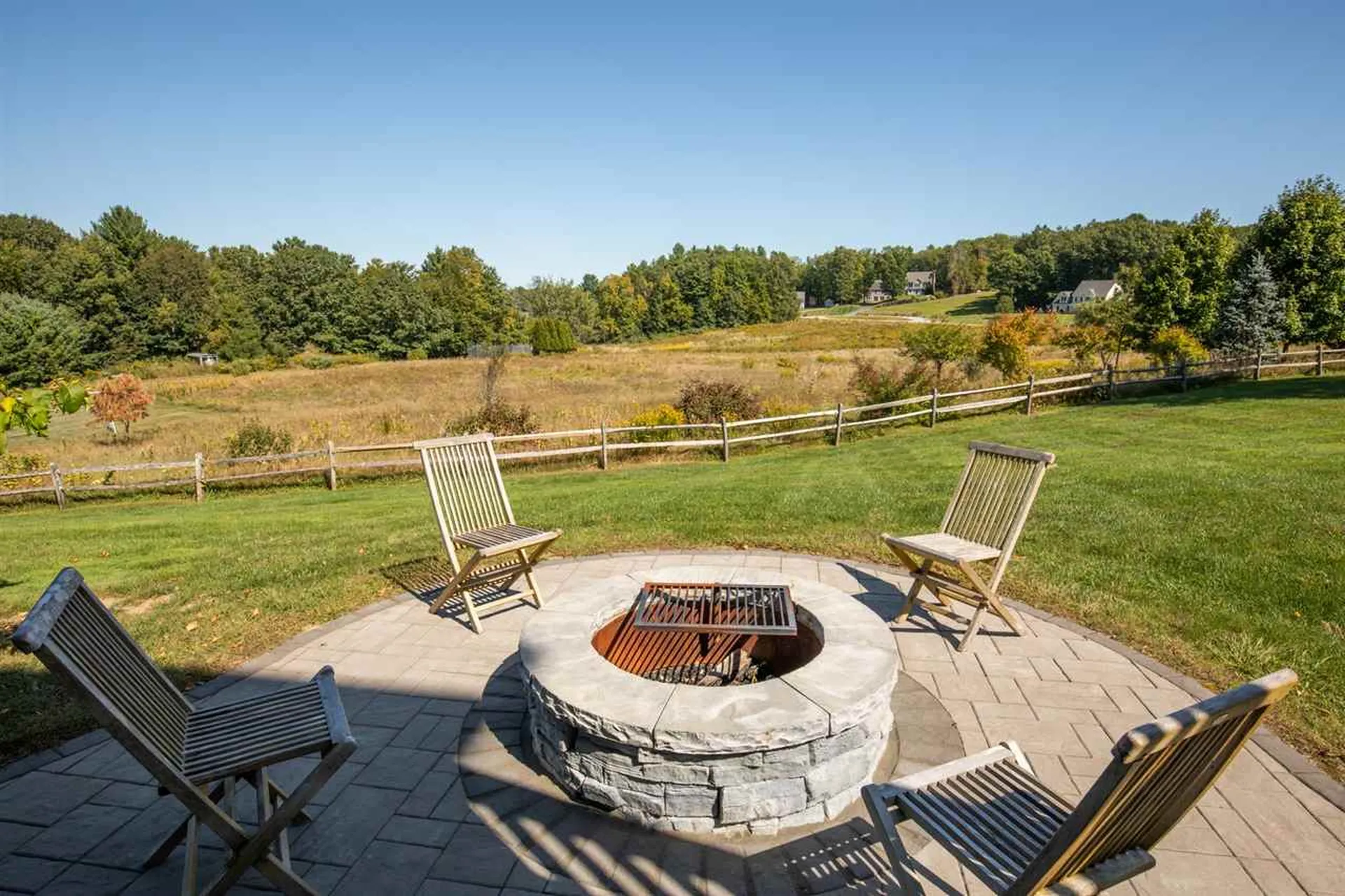 181 Winnicutt Road Stratham NH 03885