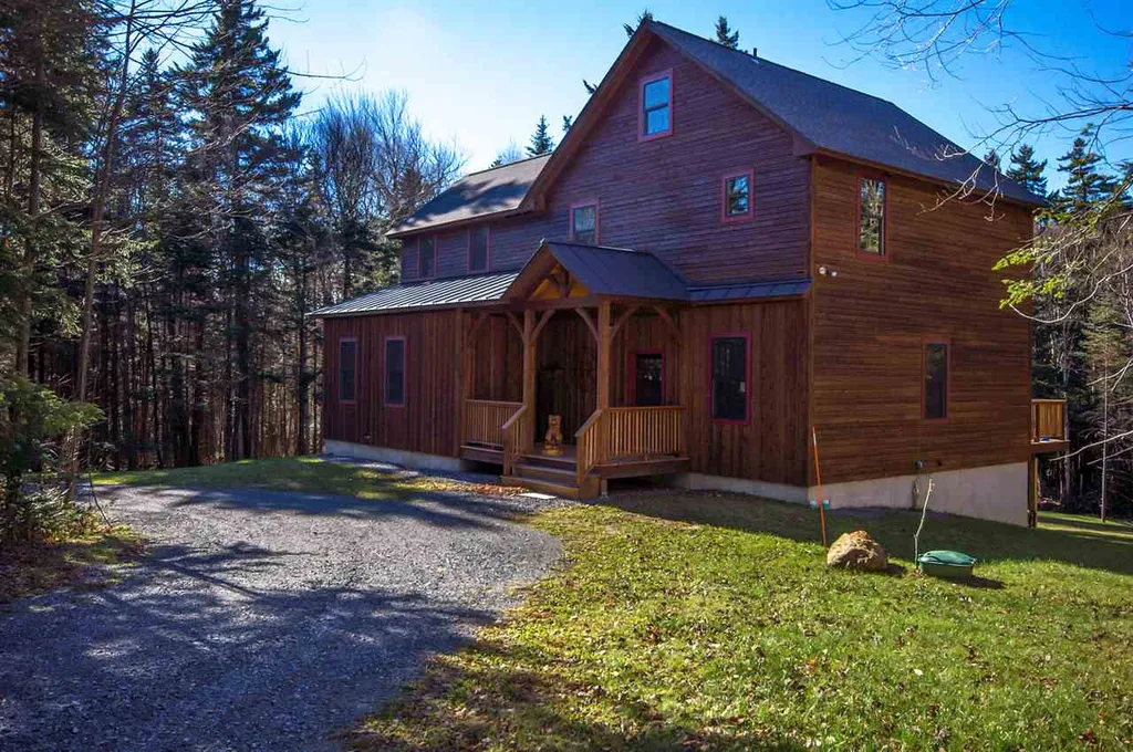 11 East Village Circle Wilmington VT 05363