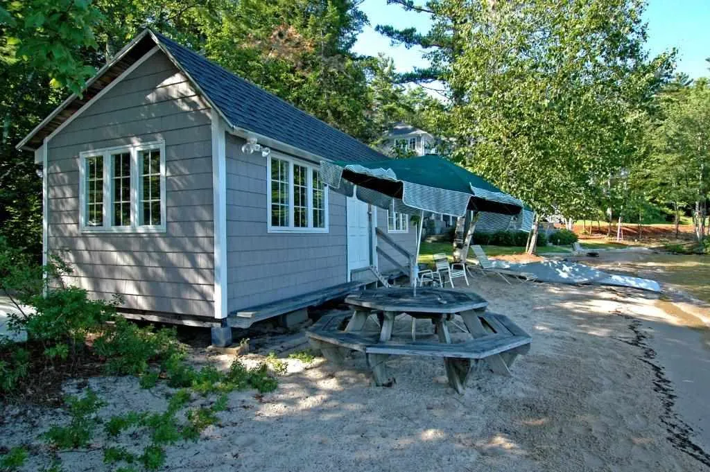96 Hopewell Road Alton NH 03809