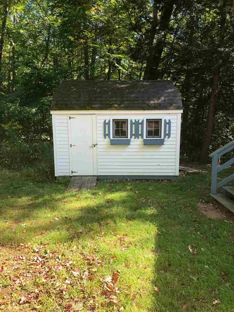 29 Fullam Circle Allenstown NH 03275