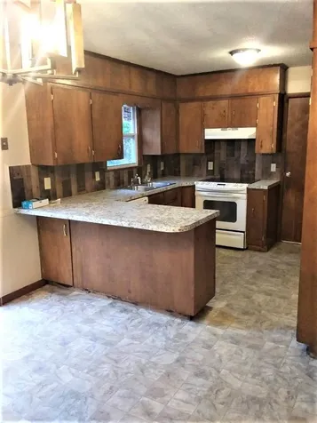 33 Ann Avenue Charlestown NH 03603