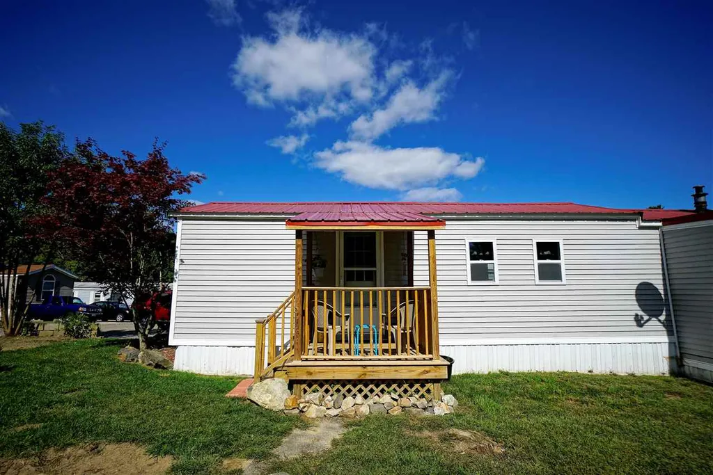 10 Wayland Circle Exeter NH 03833