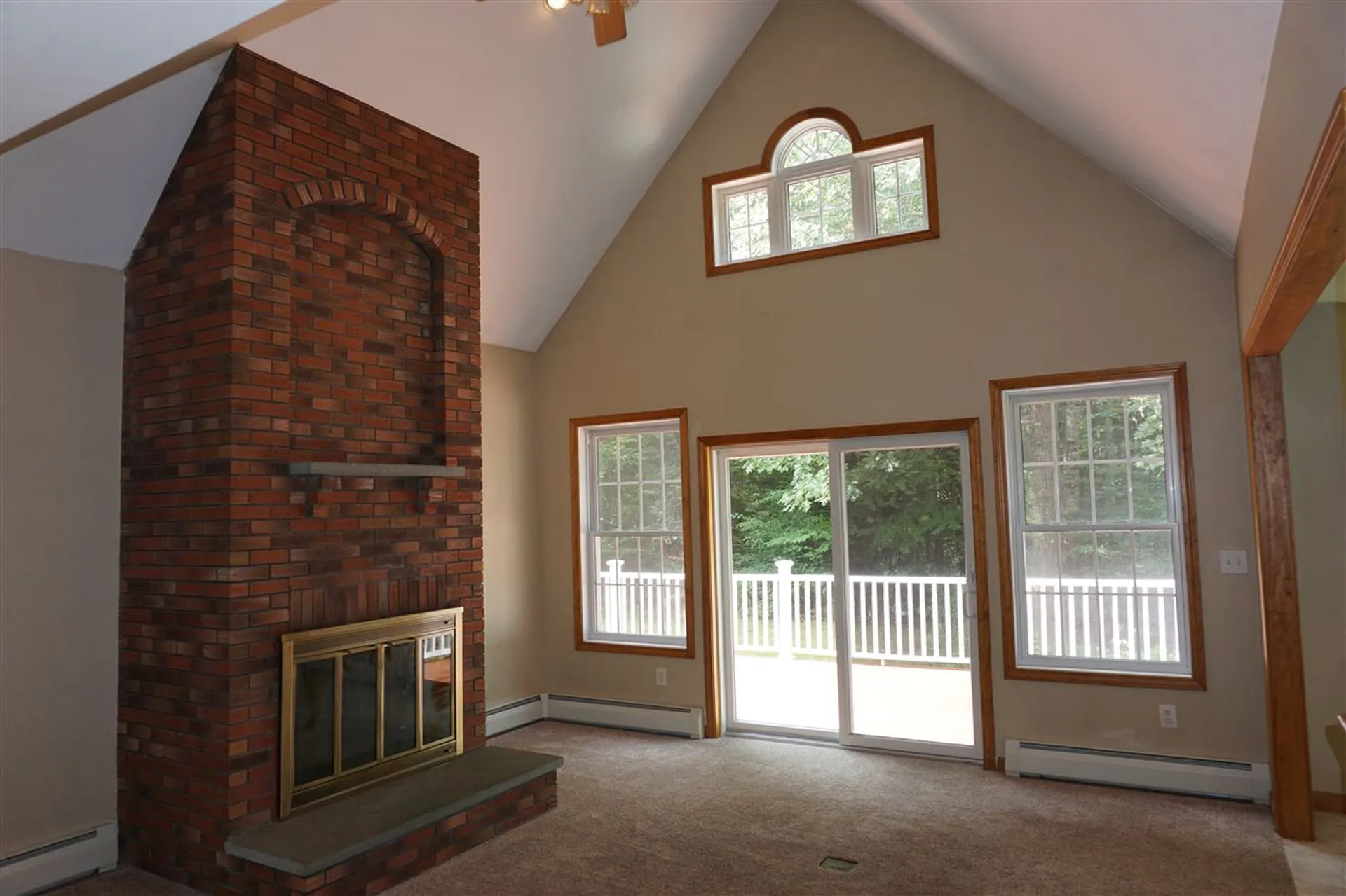 91 Brown Brook Circle Fremont NH 03044