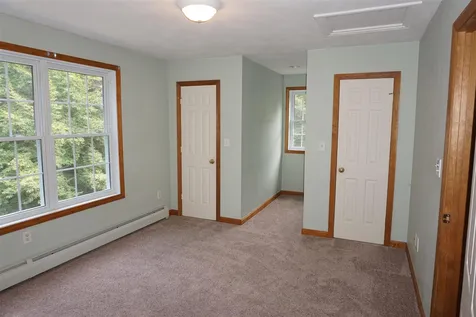 91 Brown Brook Circle Fremont NH 03044