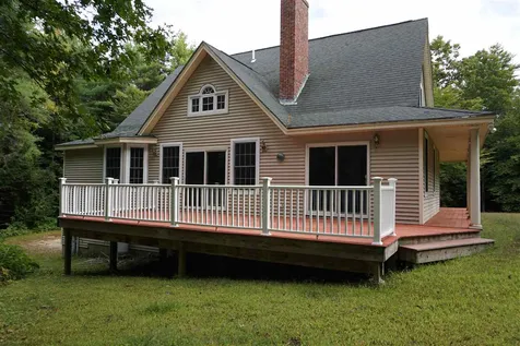 91 Brown Brook Circle Fremont NH 03044