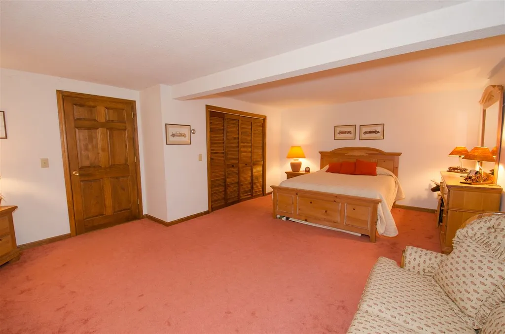 410 Upper Birch Drive Bristol NH 03222