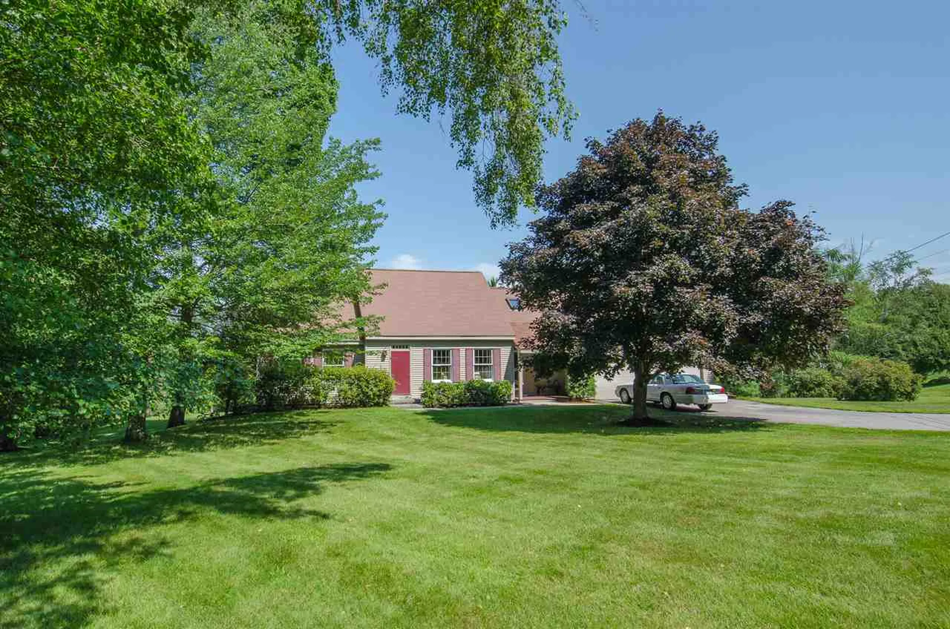410 Upper Birch Drive Bristol NH 03222