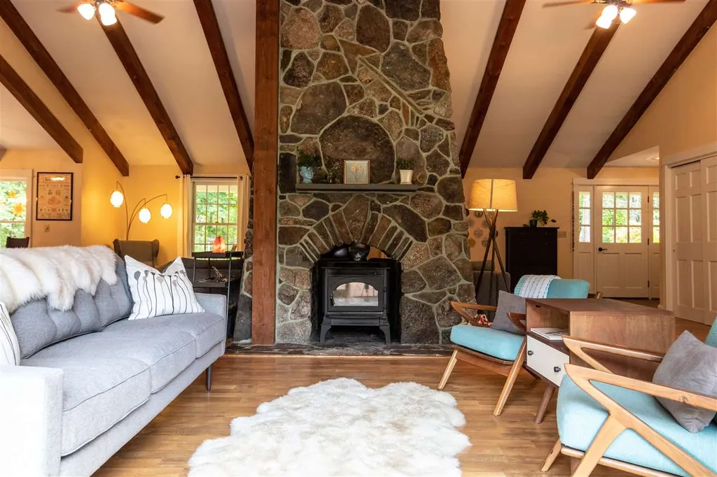 277 Kings Highway Middleton NH 03887