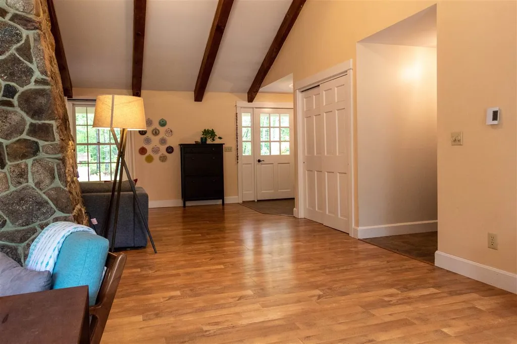 277 Kings Highway Middleton NH 03887