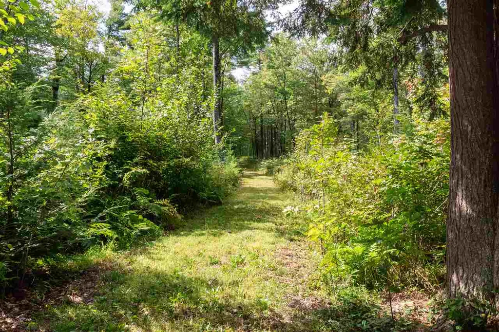 277 Kings Highway Middleton NH 03887