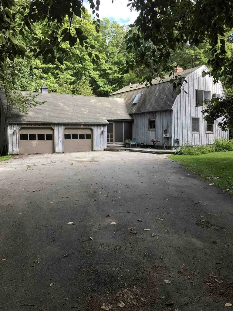 30 Van Dyke Road Hollis NH 03049