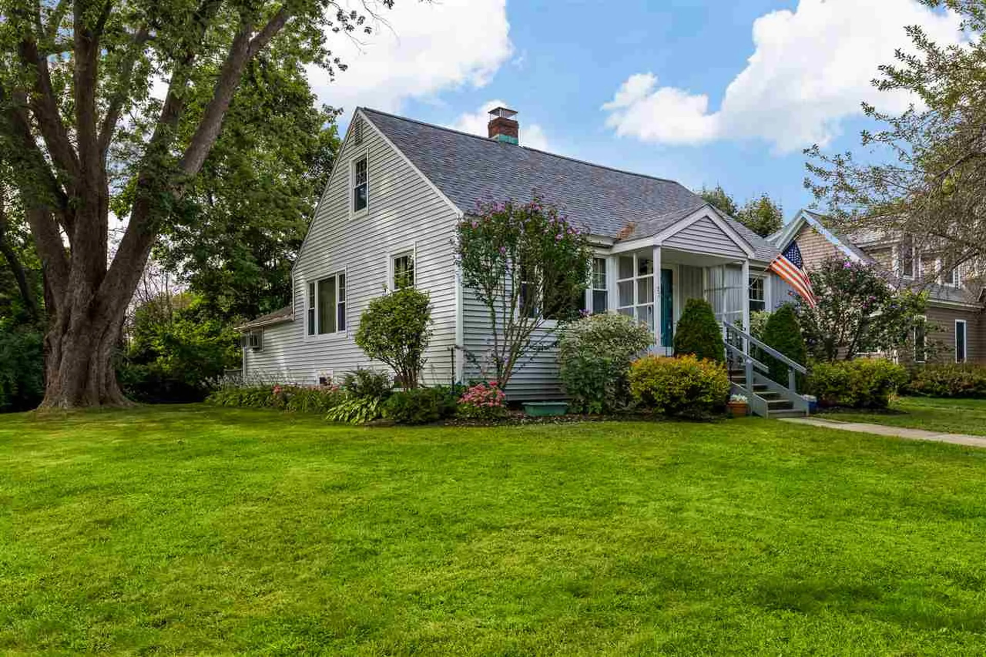 27 Riverview Road New Castle NH 03854