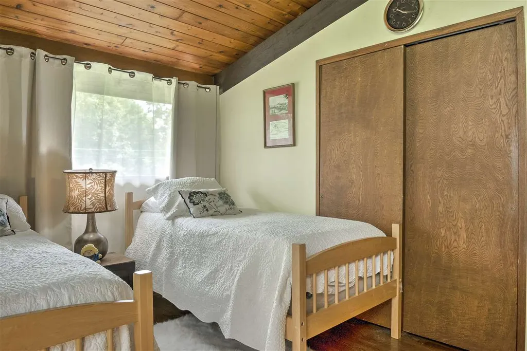 19 Base Hill Road Keene NH 03431