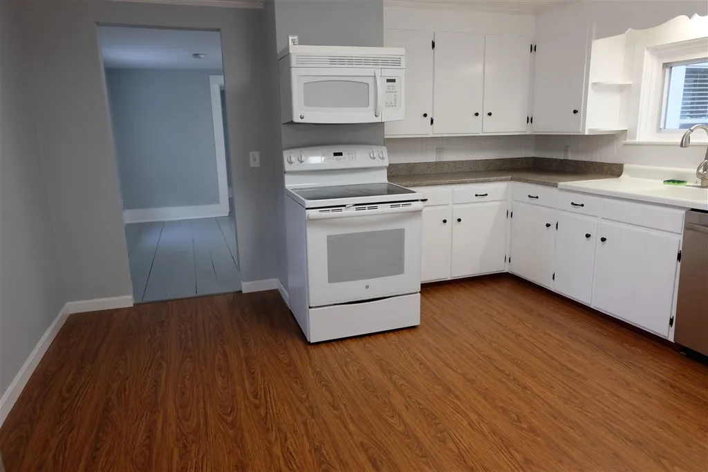 44 S Spring Street Concord NH 03301
