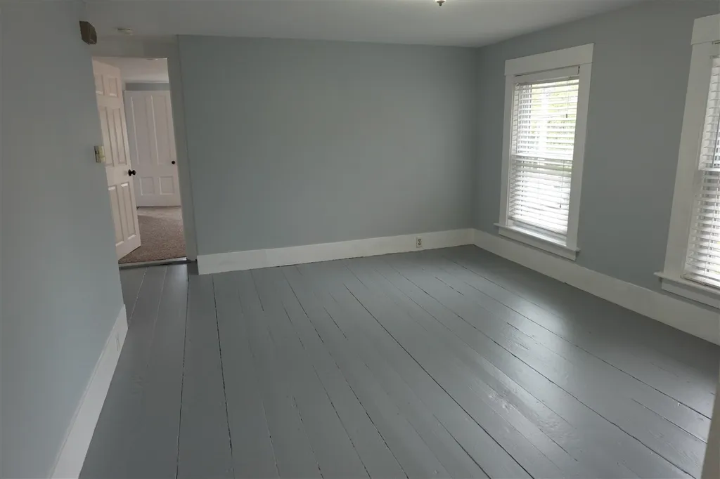 44 S Spring Street Concord NH 03301