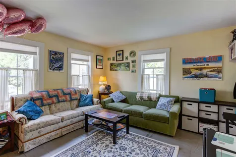 73 Pleasant Street Woodstock VT 05091