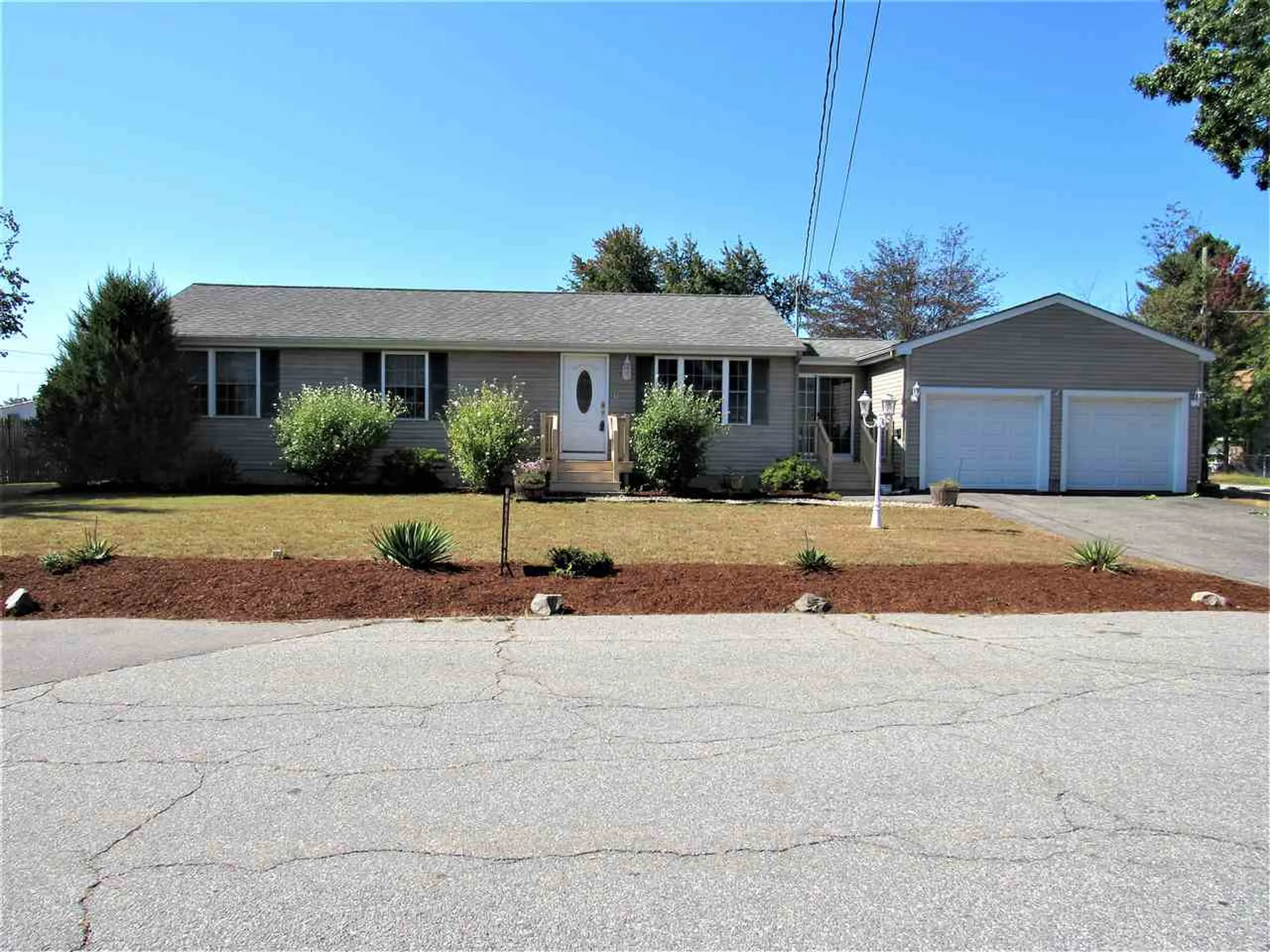 27 Labine Street Nashua NH 03060