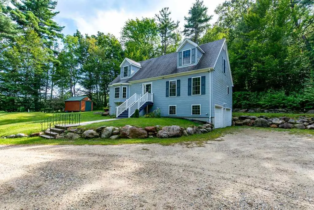 156 Range Road Strafford NH 03884