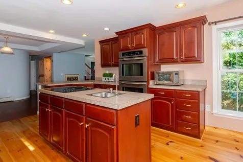 156 Range Road Strafford NH 03884