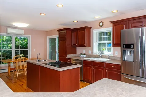 156 Range Road Strafford NH 03884