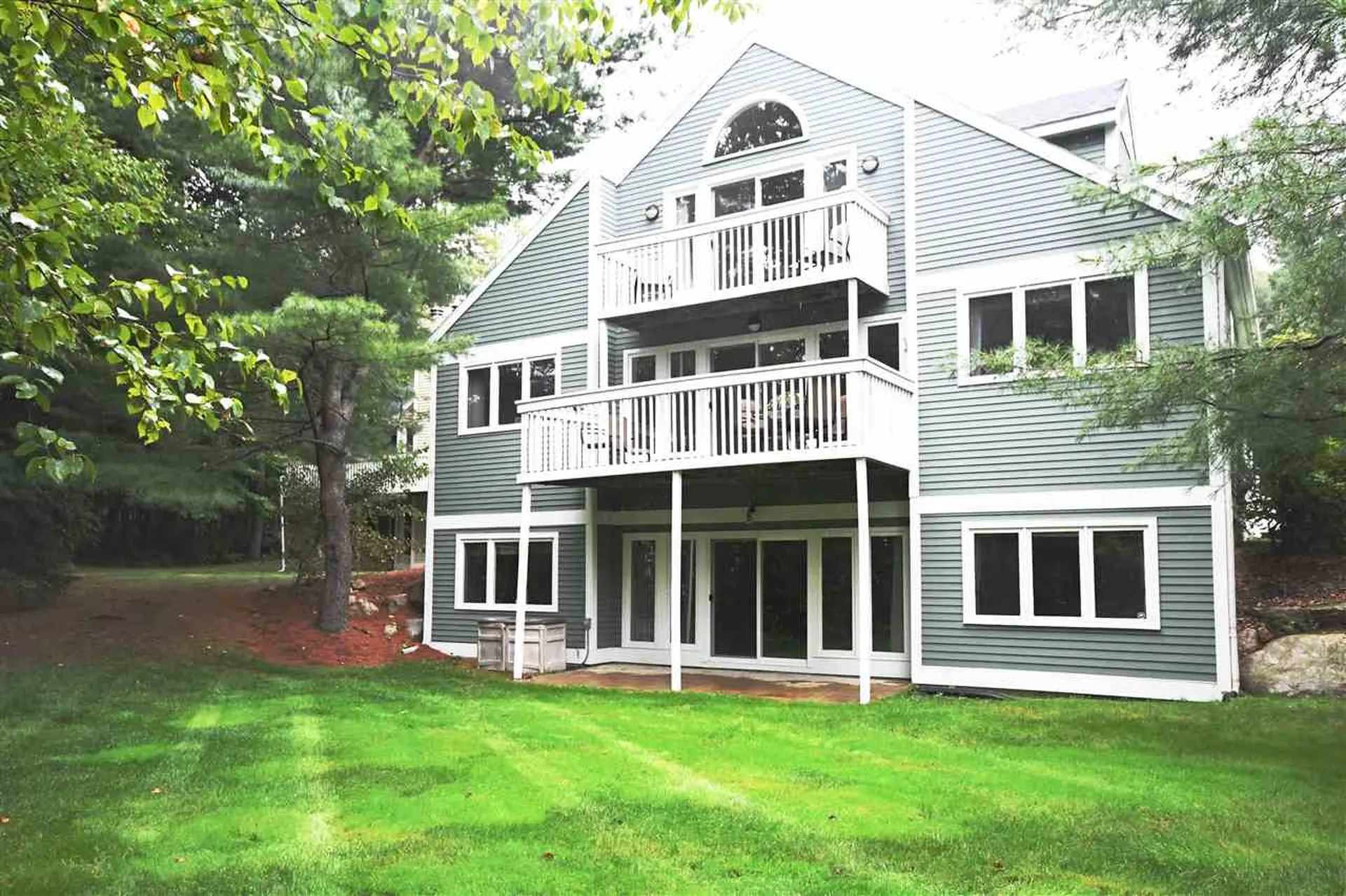 348 Chase Way Manchester NH 03104