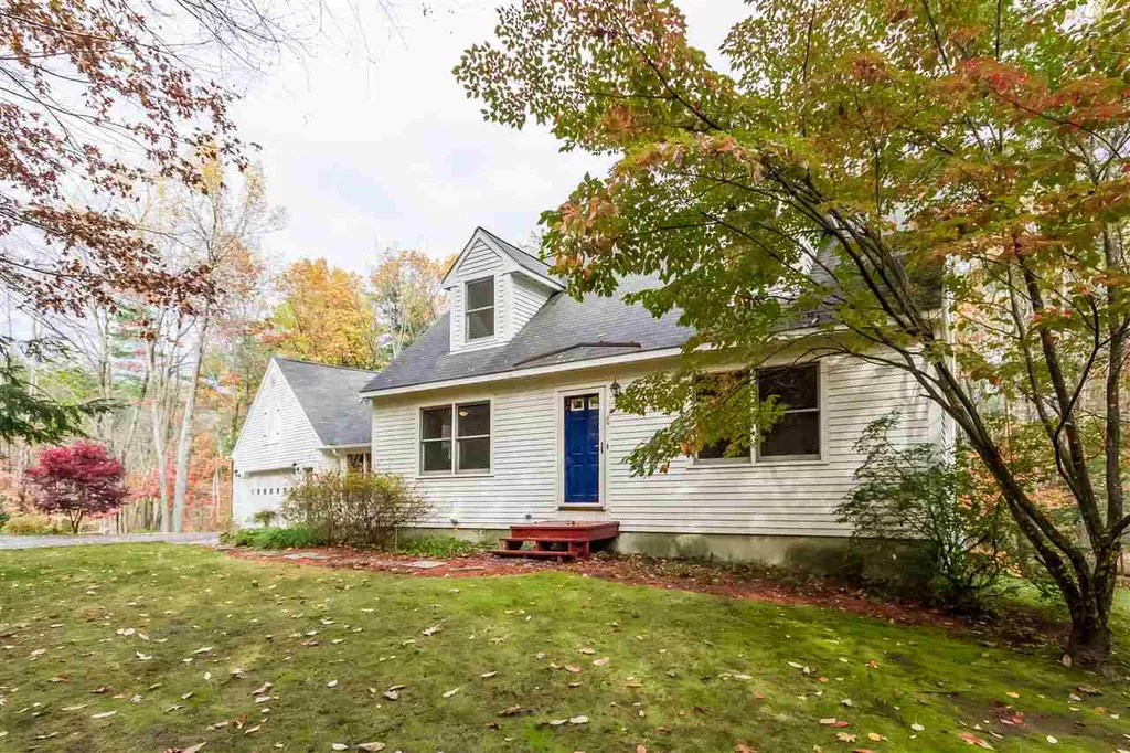 20 Rand Road Bow NH 03304