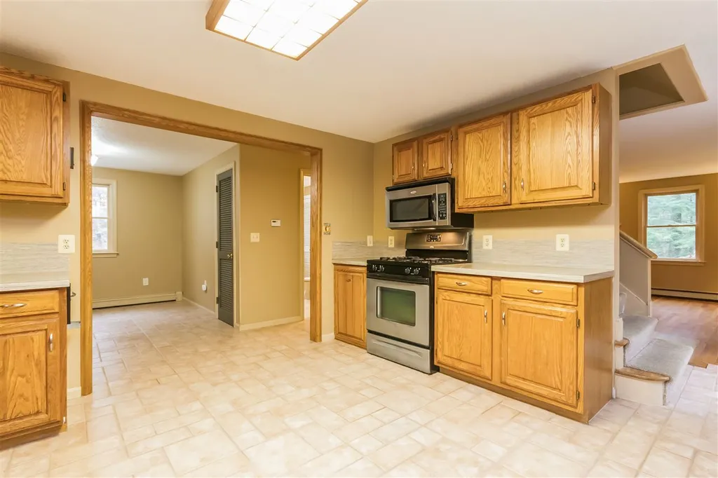20 Rand Road Bow NH 03304