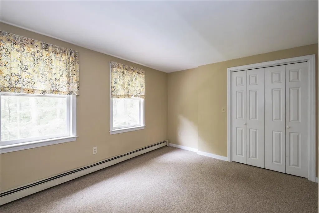 20 Rand Road Bow NH 03304