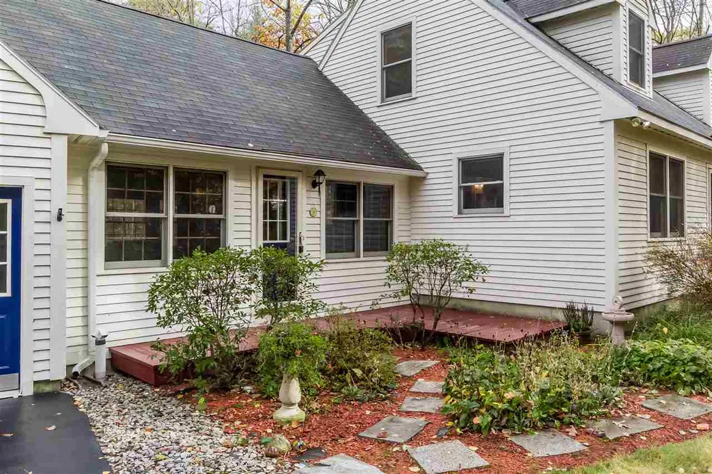 20 Rand Road Bow NH 03304
