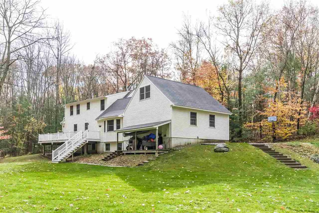 20 Rand Road Bow NH 03304