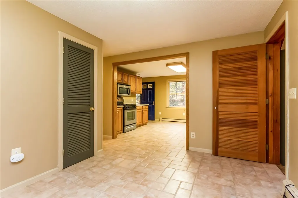 20 Rand Road Bow NH 03304