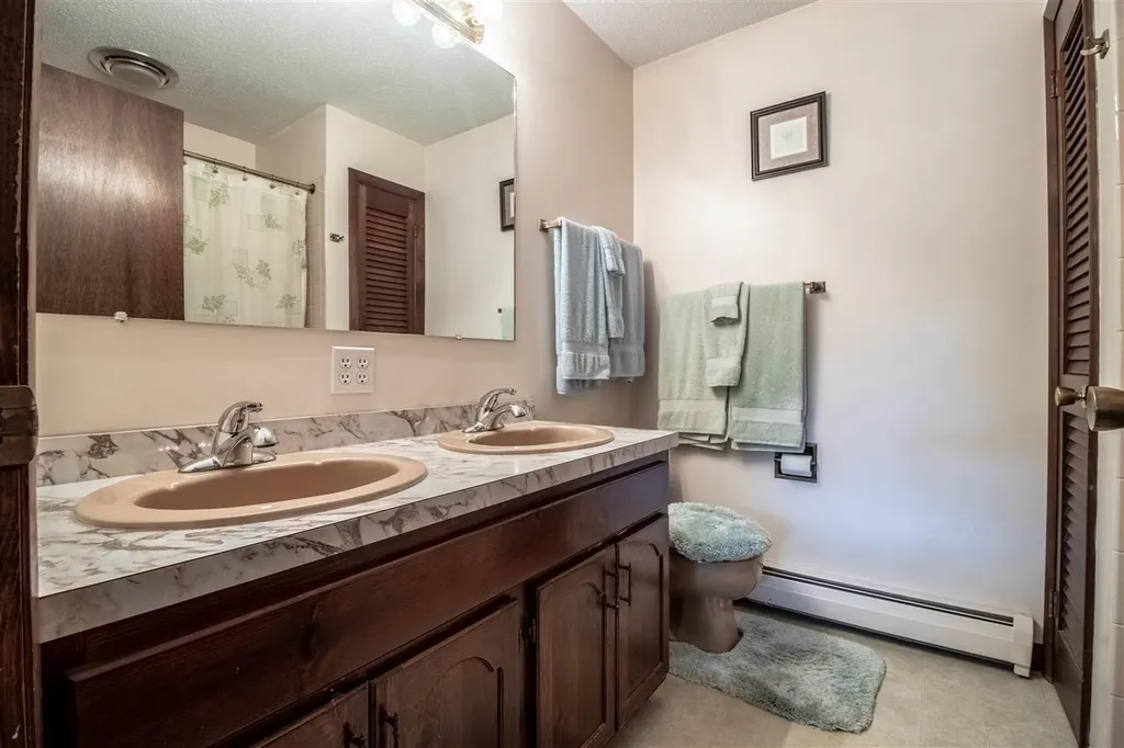 106 Clark Road Rye NH 03870