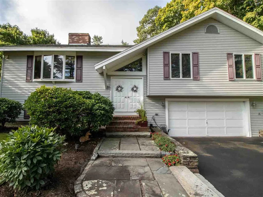 106 Clark Road Rye NH 03870