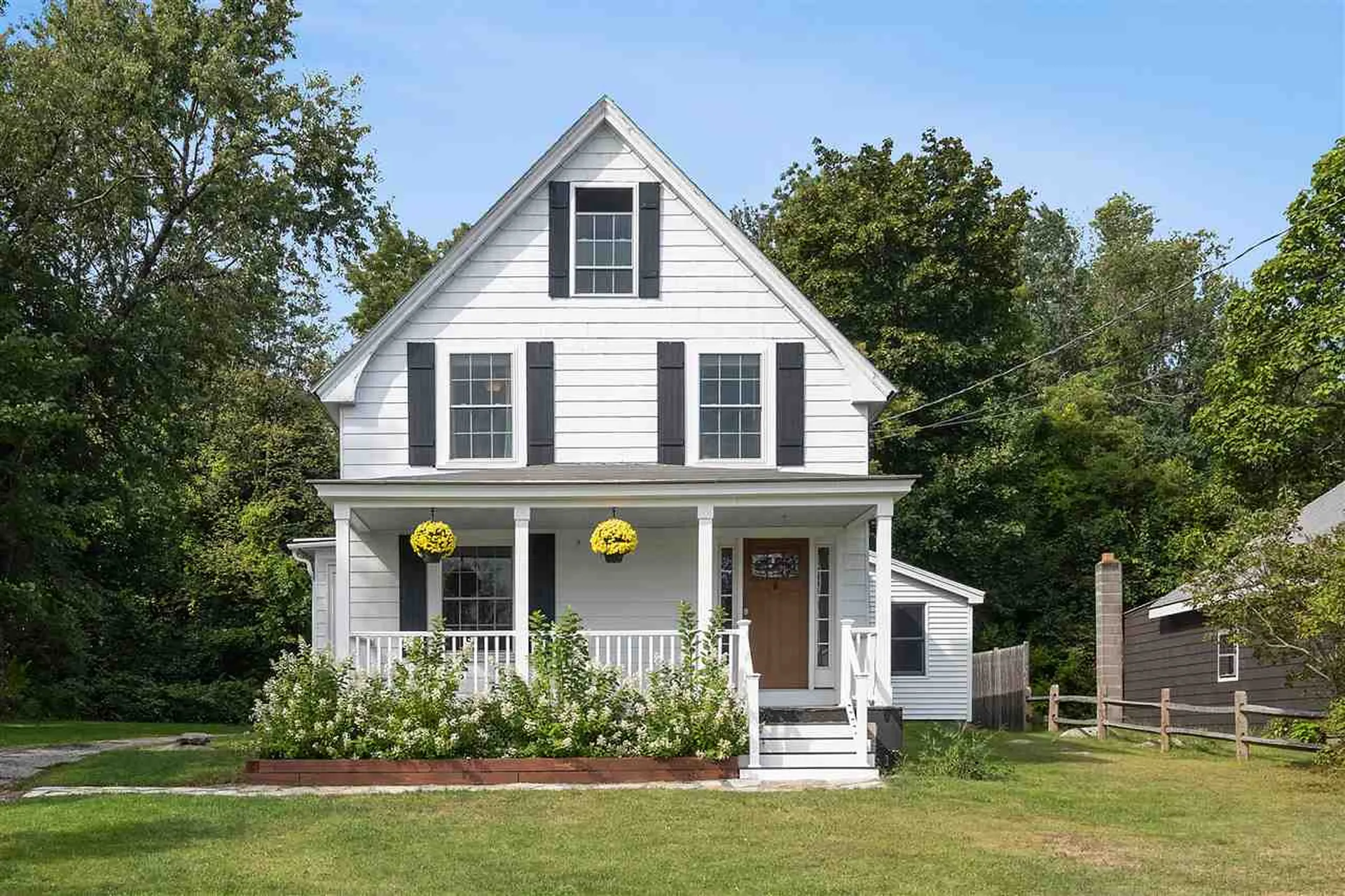 442 Rockland Avenue Manchester NH 03102