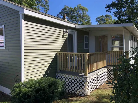79 Oak Drive North Hampton NH 03862