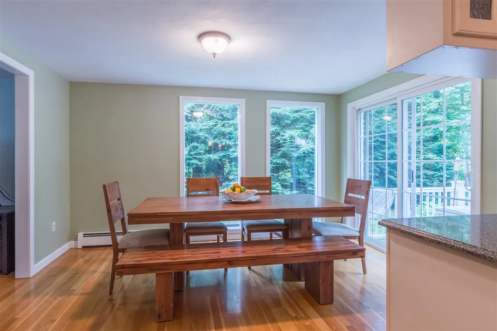 48 Buttrick Road Hampstead NH 03841