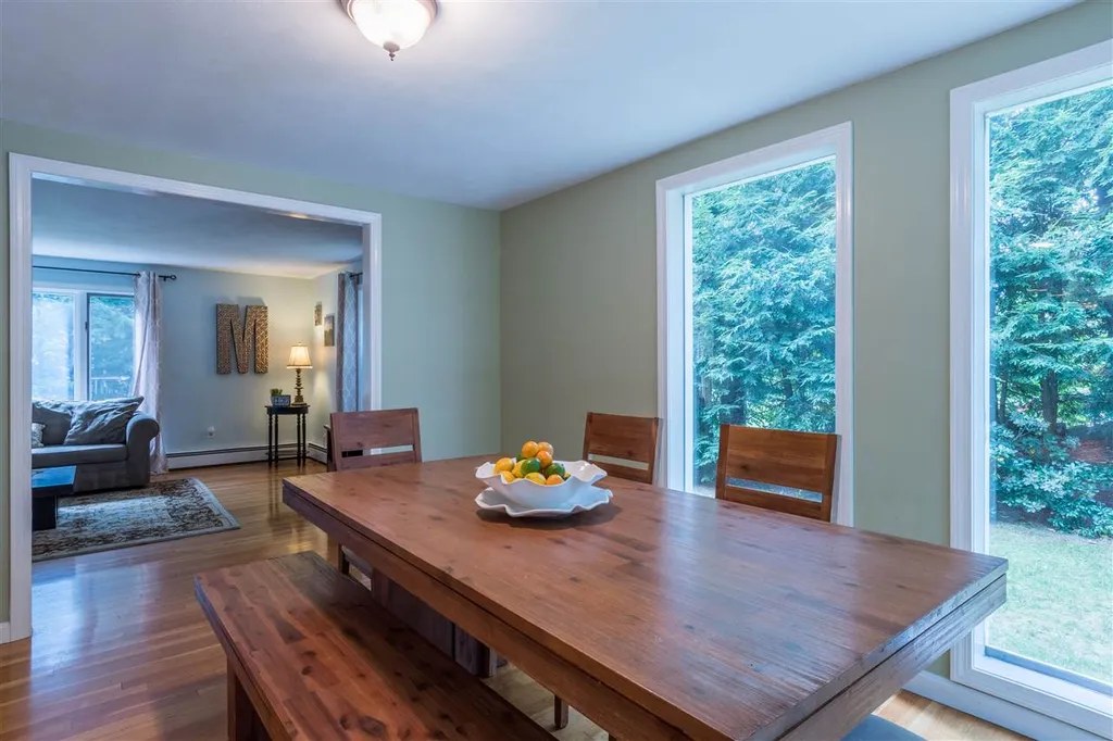 48 Buttrick Road Hampstead NH 03841