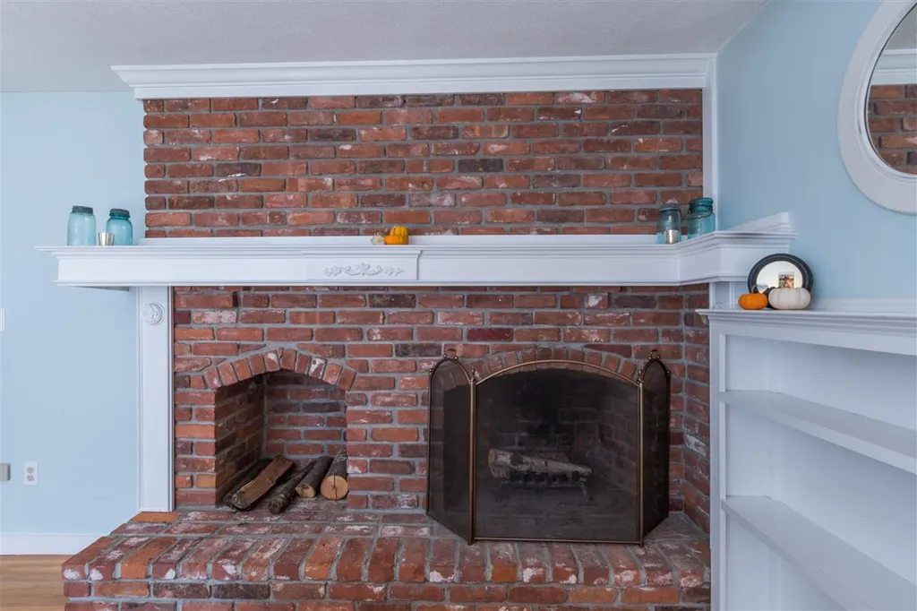 48 Buttrick Road Hampstead NH 03841