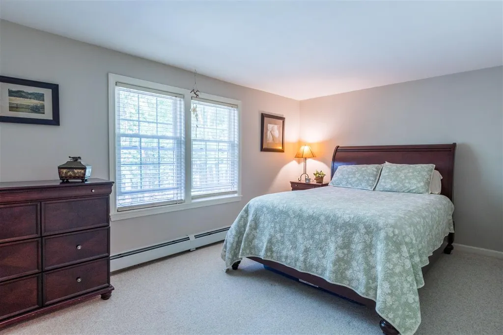 48 Buttrick Road Hampstead NH 03841