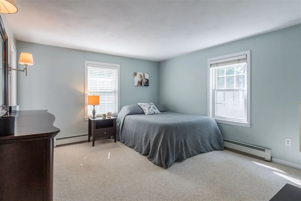 48 Buttrick Road Hampstead NH 03841