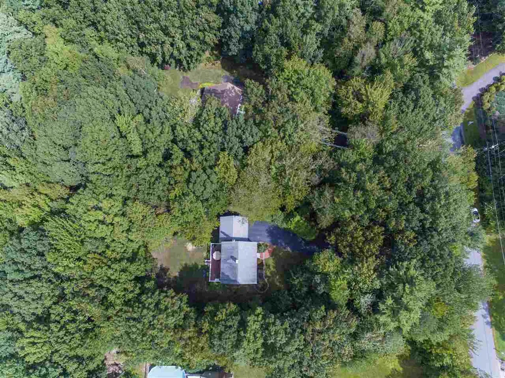 48 Buttrick Road Hampstead NH 03841